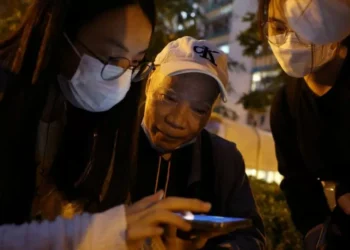Supervivientes del horror en Hong Kong: «No nos queda nada»