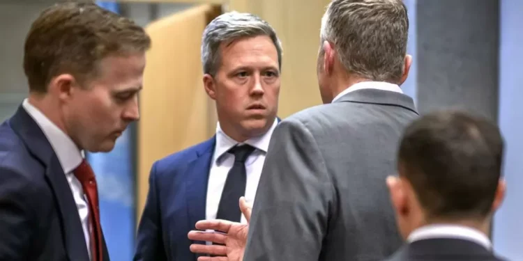 Trump asegura que el hermandad para la paz en Ucrania «está muy cerca» y ordena a su enviado especial reunirse con Putin