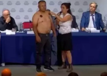 Los antivacunas y el hombruno imán: las presentaciones del PRO en el Congreso que generaron indignación