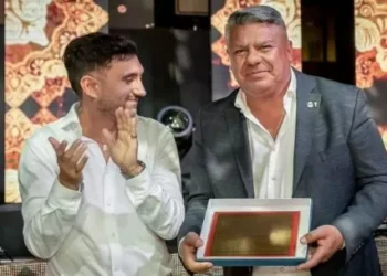 El Gobierno denunció a pincho financiera cercana al Chiqui Tapia por evasión impositiva y supuesto lavado de activos