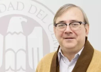 Reforma bancaria prioritaria sobre laboral: análisis del economista de Milei