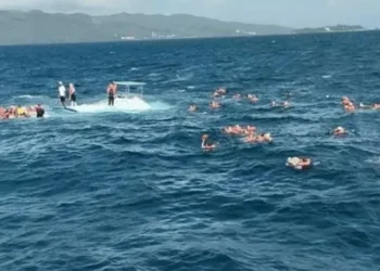 Sobre el catamarán que se hundió