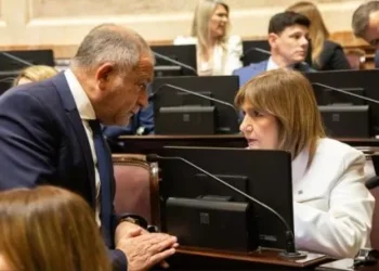 Luis Juez se sumó a La Libertad Avanza y Patricia Bullrich lo festejó: “Un macho de convicciones firmes, decente”