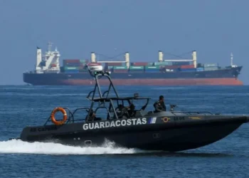 En bajel y de madrugada: así salió María Corina Machado de Venezuela