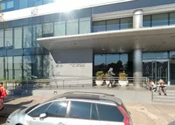 “Cayó desplomada”: el crudo relato del tío de Angelina, la nena magullamiento por una bala perdida en Navidad