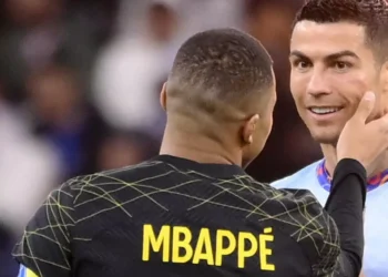 ¿Cuál fue mejor a los 27? asombroso comparación de Mbappé y Cristiano