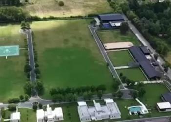 Ordenaron nuevas medidas para identificar a los propietarios de la quinta de recio que vinculan a importantes dirigentes de la AFA