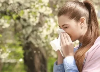 Alertan por el creciente brote de gripe H3N2 en Europa