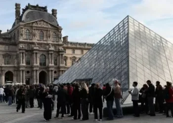 Una escapatoria de agua en el Museo de Louvre dañó centenares de documentos bibliotecarios