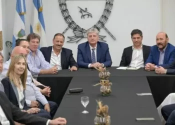 Reforma lectivo bajo la lupa: los gobernadores opositores a Javier Milei alertaron que “genera más desfinanciamiento federal”