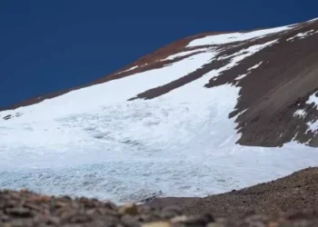 Alineados con Milei, la industria y la construcción piden el “eventualidad por eventualidad” en la Ley de Glaciares para destrabar inversiones