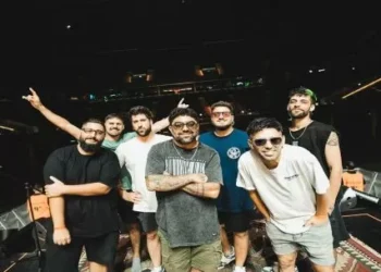 Cruzando el Charco despidió “Esencia” en un Movistar arenilla repleto y eufórico