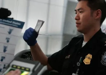 EE.UU. angustiará a los turistas de España y otros países aliados que entreguen su información de redes sociales