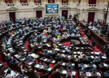 Casa Rosada: fuerte movimiento político y expectativa por el laudo de sesiones extraordinarias