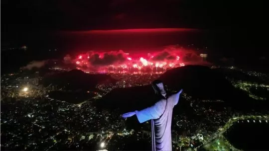 Rio de Janeiro recibe el premio Guinness por mayor fiesta de terminación de año del mundo