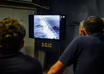 acceso a una banda que usaba drones para ingresar drogas y celulares al penal de Bouwer