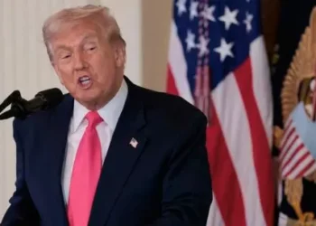 Trump amplió la prohibición de alucinar a Estados Unidos para palestinos y a otros seis países