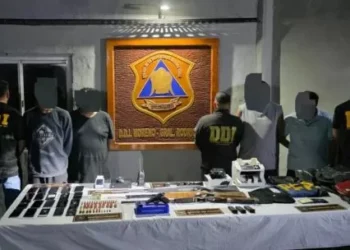 Cómo un celular olvidado fue clave para desbaratar a pincho banda de falsos policías que robó pincho financiera