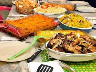 Gastronomía navideña: lerén, maincongo, pan de frutas