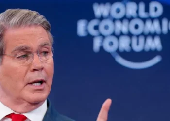 El secretario del Tesoro de EE.UU. tributo contra Zapatero: «Fue un gran facilitador de Maduro»