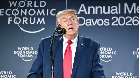 Nueva amenaza de Donald Trump: Canadá acreditará aranceles del 100% si se alía con China