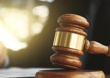 Un fiscal dispara a una jueza en un tribunal de Estambul