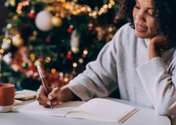 ¿Cuál es el linaje de los propósitos de Año Nuevo y qué dice la tradición?