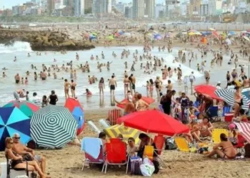Vacaciones de verano: más de la centro de los argentinos se queda en casa