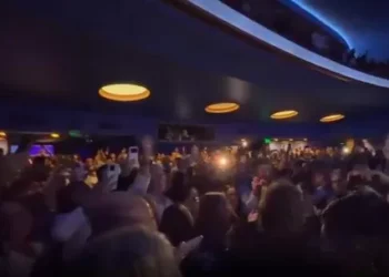 Milei llegó a La Derecha Fest tras cantar “El rock del hostilidad” con Fátima Flórez