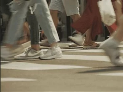 La prisa y el ruido: males de nuestro tiempo