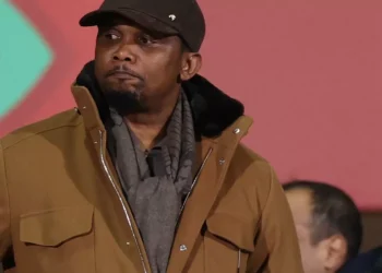 África condena a Samuel Eto’o: millonario castigo por mala conducta