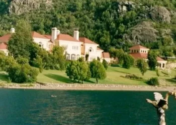 Lago escondido: la ley violada y el Estado ausente