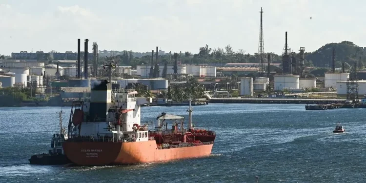 Trump va ahora a por Cuba con la sofocación del petróleo desde Venezuela