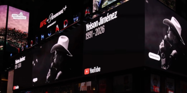 corona a Yeison Jiménez iluminó el Times Square en Nueva York y conmovió a sus seguidores