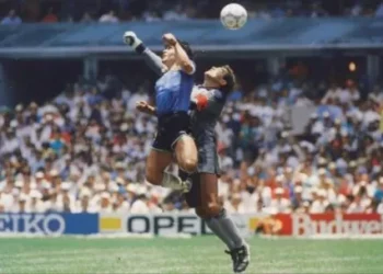 El chascarrillo de los goles a Inglaterra: crónica de los 256 segundos que marcaron el Mundial 1986