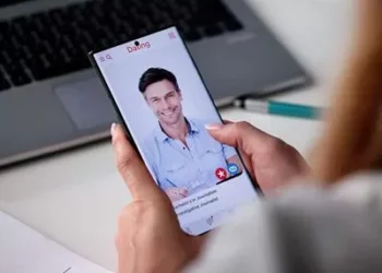 Redes sociales: A propósito de un artículo de Aníbal de estela