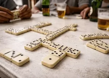 Dominó | La república de las fichas