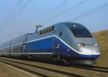 Francia prohíbe el acceso de menores de 12 años a nuevos vagones de trenes de inscripción velocidad