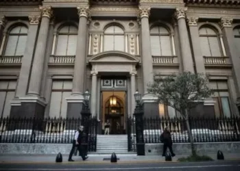 El Banco Central volvió a adquirir dólares y sumó US$ 1.157 millones en enero