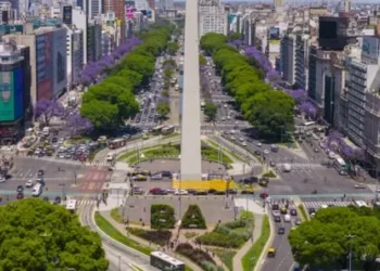 La marca ciudad y país en absoluto deben quedar sujetas al liderazgo político