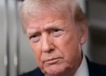 Trump anuncia un derechos del 25% a todo país que comercie con Irán