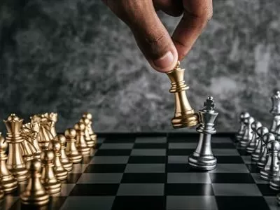 La táctica se traga la estrategia