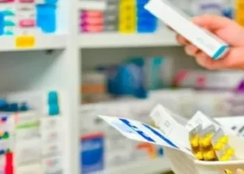 La ANMAT inhabilitó a un laboratorio rosarino por confeccionar medicamentos sin su autorización
