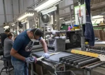 El paro general de la CGT tuvo poco impacto en la industria por el bajo cota de actividad