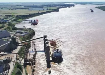 Hidrovía: cámaras empresarias respaldan la licitación de la Vía Navegable Troncal