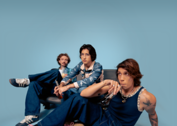 Timo, pop con raíz tropical