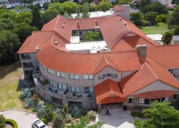 EL Grupo Hotelero Albamonte inauguró un hotel Days Inn en carrascal de la Ventana