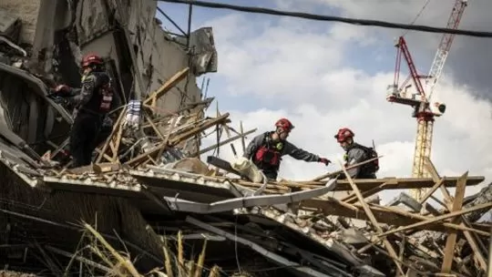 Drones iraníes impactaron contra la legación de Estados Unidos en Riad y la guerra se traslada a las capitales árabes