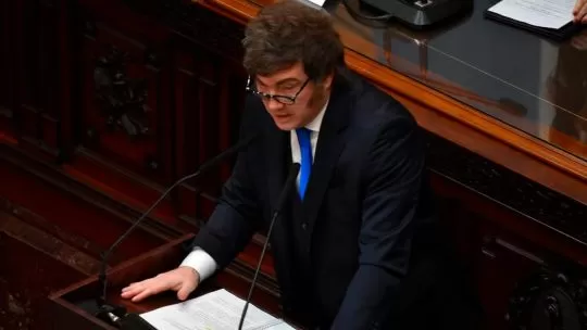 “Todo en el Estado”: la historia detrás de la locución de Benito Mussolini que Milei usó contra el kirchnerismo